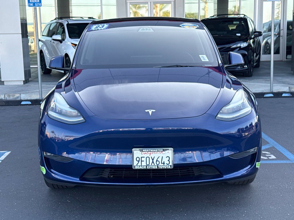 Used 2023 Tesla Model Y Long Range AWD/4WD image 3