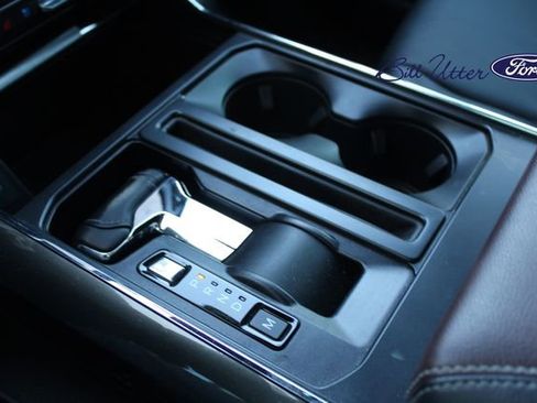 Used 2022 Ford F150 Lariat image 17