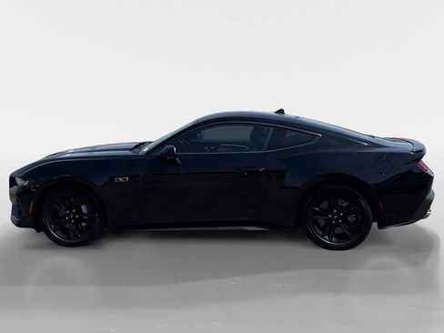 Certified 2025 Ford Mustang GT image 3