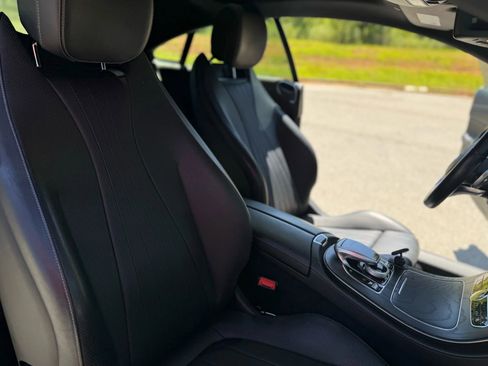 Used 2018 Mercedes-Benz E 400 Coupe image 11