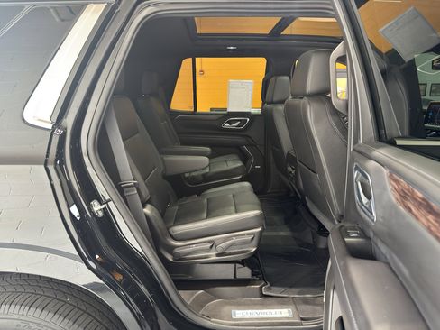 Used 2021 Chevrolet Tahoe LT w/ LT Signature Package AWD/4WD image 21