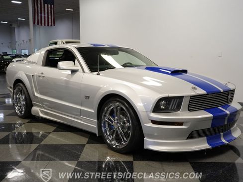 Used 2007 Ford Mustang GT RWD image 17