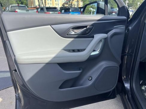 Used 2021 Chevrolet Blazer LT AWD/4WD image 18