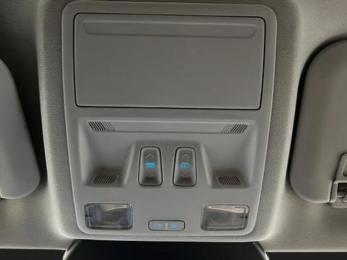 Used 2021 Ford Escape Titanium w/ Titanium Elite Package image 39