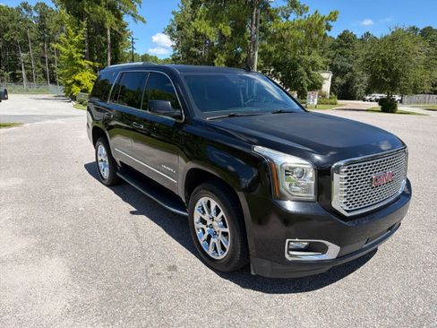 Used 2017 GMC Yukon Denali w/ Open Road Package AWD/4WD image 1