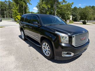 Used 2017 GMC Yukon Denali w/ Open Road Package AWD/4WD video 1