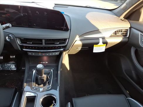 New 2026 Cadillac CT5 V Blackwing w/ Carbon Fiber 2 Package RWD image 18