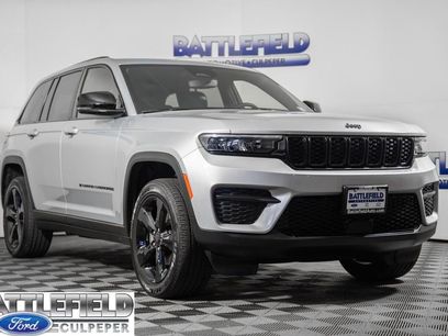 Used 2024 Jeep Grand Cherokee Altitude