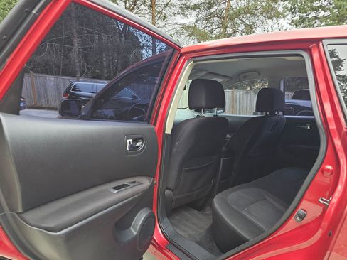 Used 2014 Nissan Rogue S FWD image 15