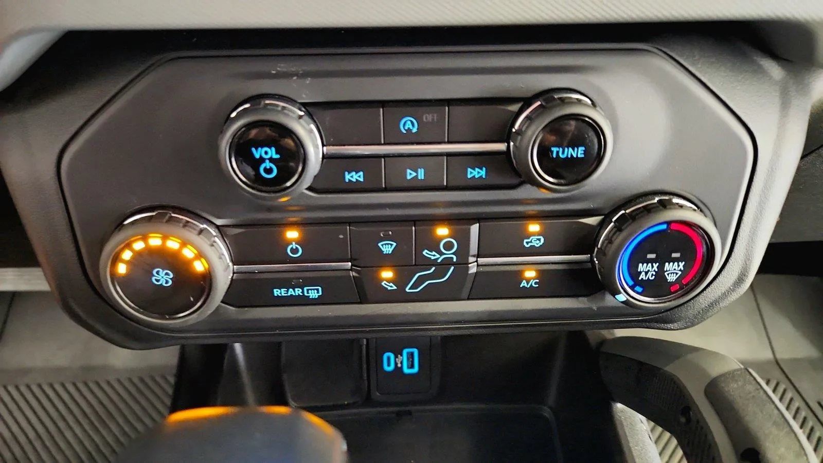 Used 2021 Ford Bronco Big Bend AWD/4WD image 22