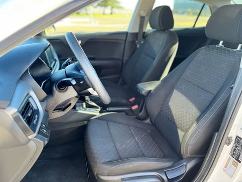 Used 2020 Kia Rio S image 10