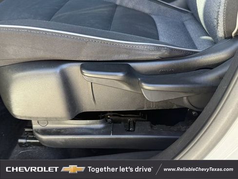 Used 2023 Chevrolet TrailBlazer LS image 28