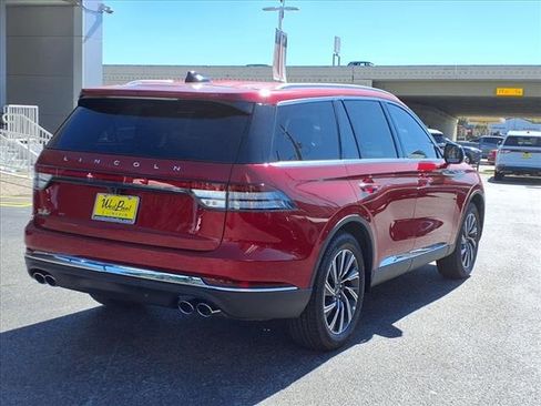 New 2025 Lincoln Aviator Premiere w/ Equipment Group 101A image 2