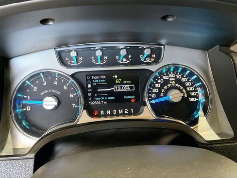 Used 2014 Ford F150 Platinum image 18