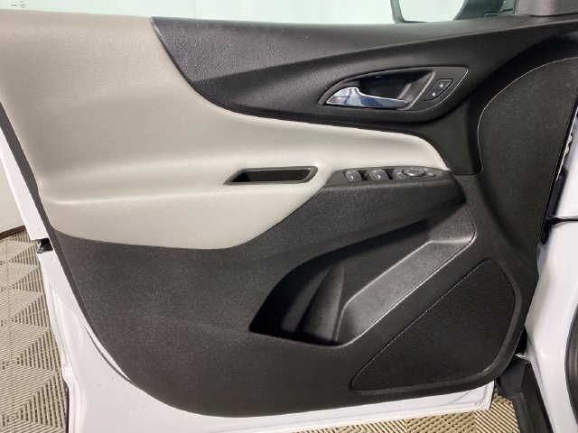Certified 2024 Chevrolet Equinox LS FWD image 12