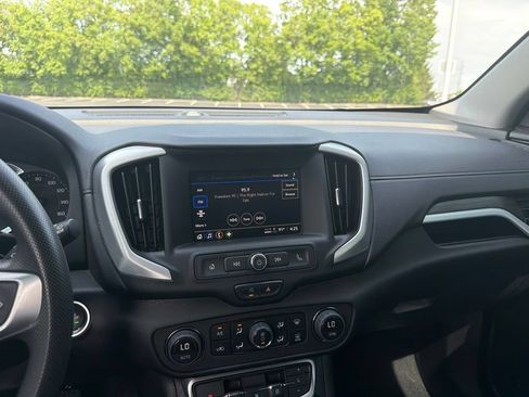 Used 2023 GMC Terrain SLE w/ Driver Convenience Package AWD/4WD image 14