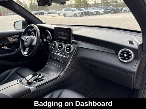 Used 2018 Mercedes-Benz GLC 300 4MATIC image 30
