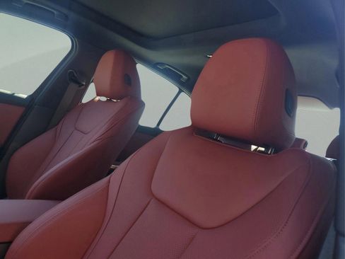 Used 2025 BMW 330i Sedan w/ M Sport Package image 20