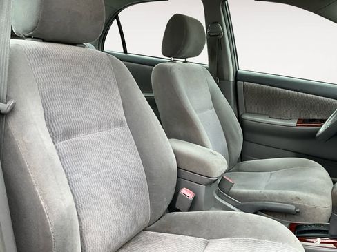 Used 2006 Toyota Corolla LE image 16