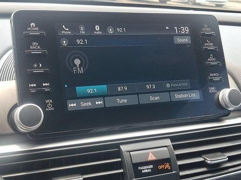 Used 2019 Honda Accord Sport image 14