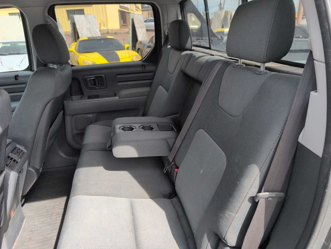 Used 2007 Honda Ridgeline RT image 9