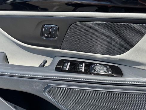 Certified 2024 Lincoln Nautilus Reserve AWD/4WD image 25