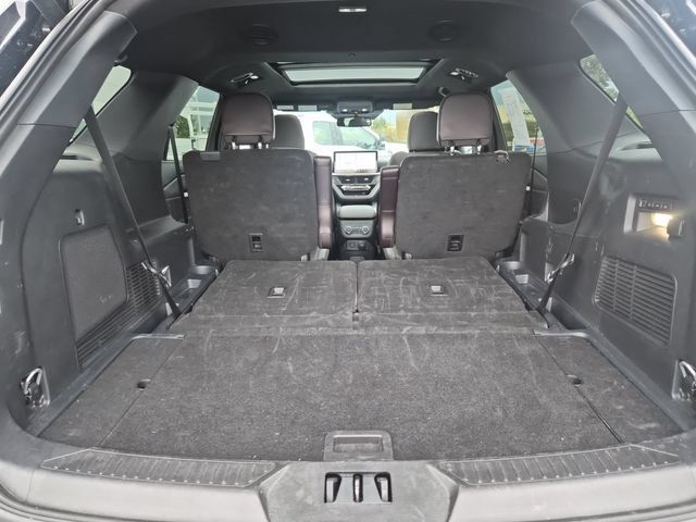 Certified 2025 Ford Explorer Platinum w/ LUX Leather Package AWD/4WD image 23