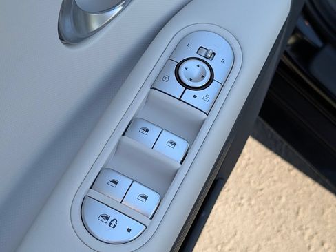 Certified 2024 Hyundai Ioniq 5 SEL RWD image 19