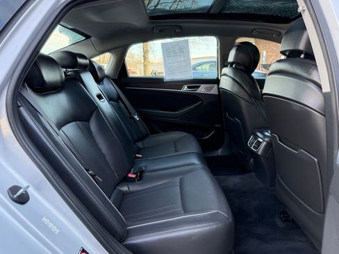 Used 2018 Genesis G80 3.8 w/ Option Group 03 image 22