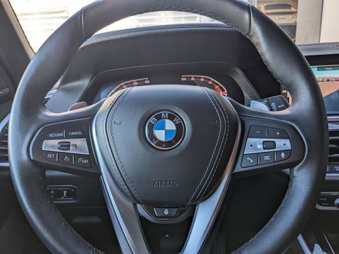 Used 2023 BMW X5 xDrive40i w/ Premium Package image 16