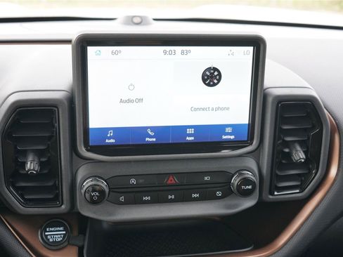 Certified 2022 Ford Bronco Sport Badlands w/ Premium Package AWD/4WD image 13