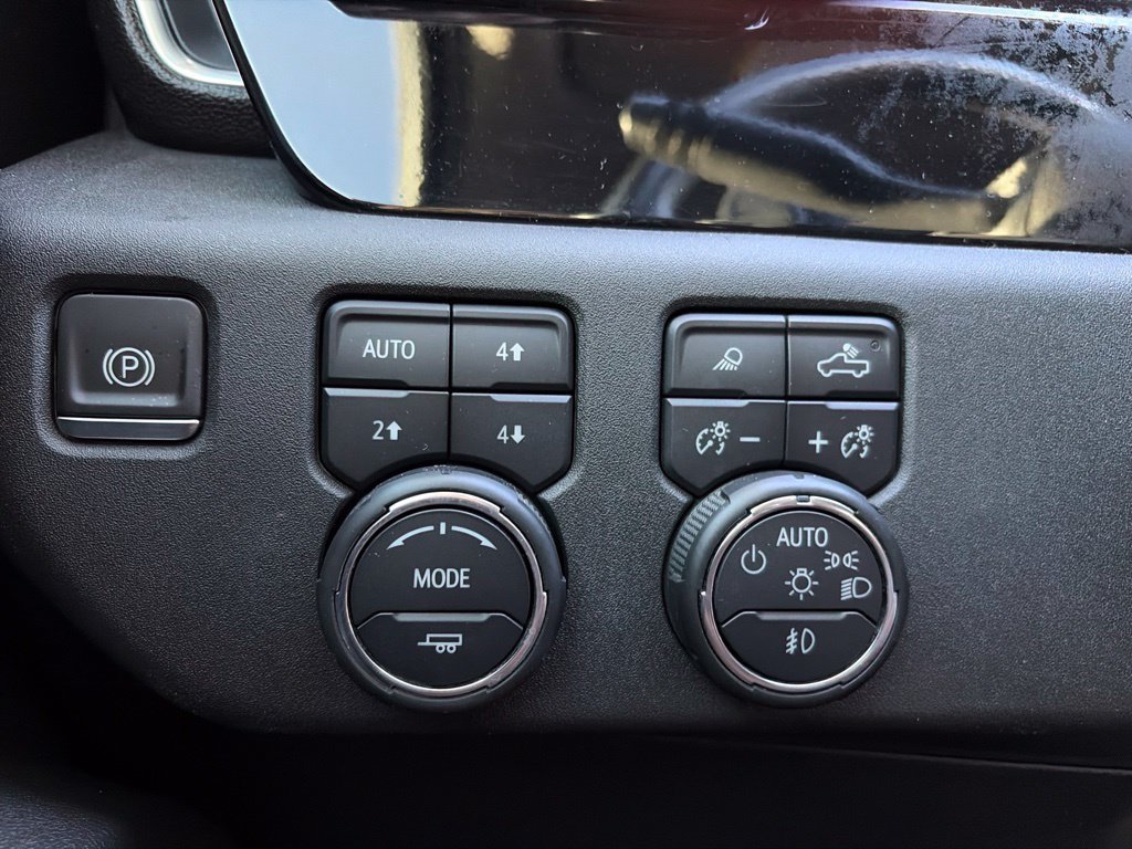 Used 2024 Chevrolet Silverado 1500 RST w/ RST All Star Premium Package AWD/4WD image 10
