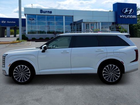 New 2026 Hyundai Palisade Calligraphy image 3