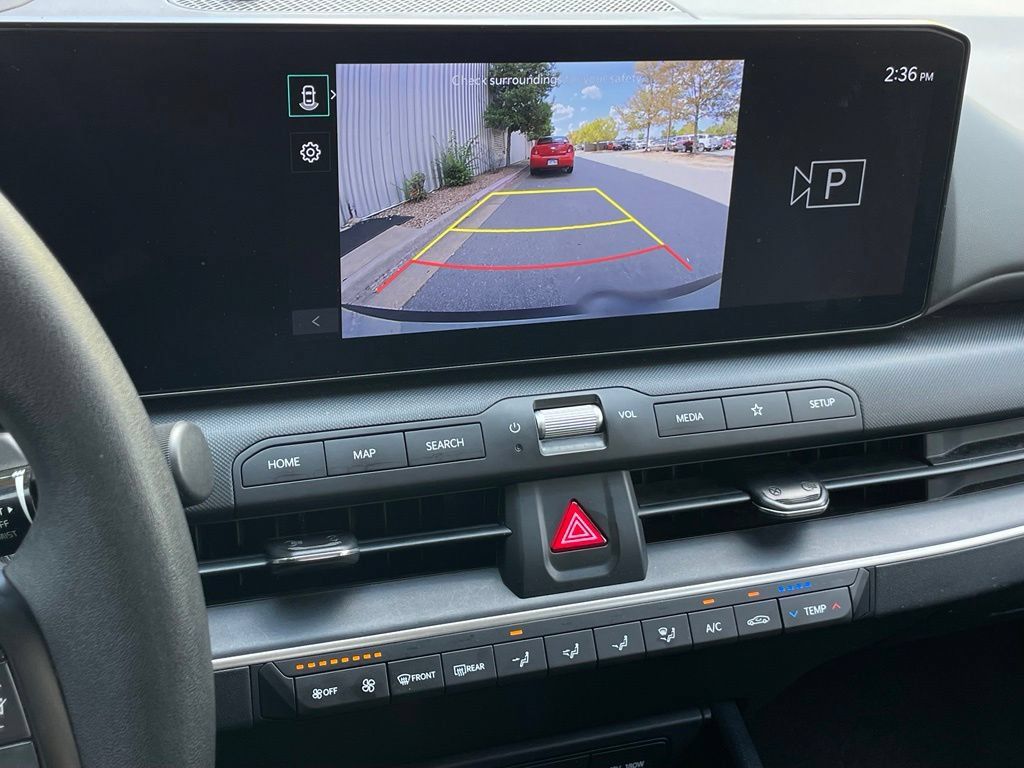 Used 2025 Kia K4 FWD image 17