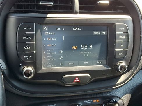 Used 2020 Kia Soul GT-Line w/ GT 2.0L Power Sunroof Package image 17