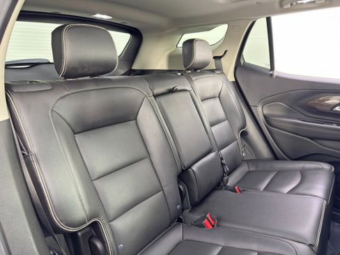 Used 2020 GMC Terrain Denali w/ GMC Pro Grade Package image 39