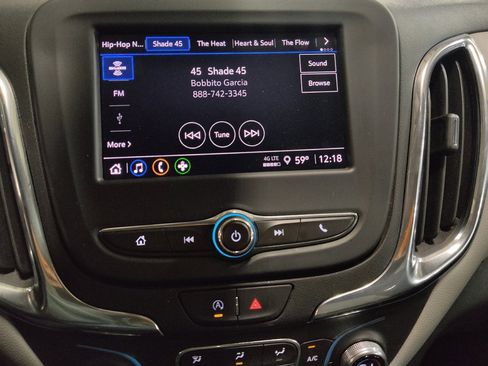 Used 2024 Chevrolet Equinox LT image 25