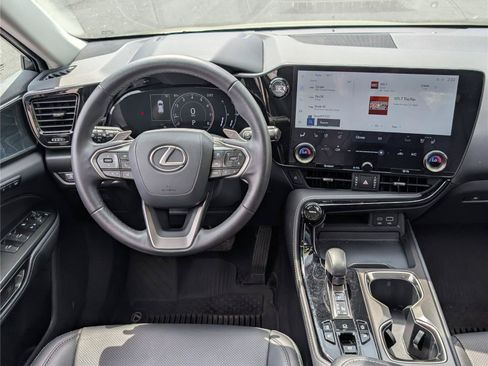 Certified 2025 Lexus NX 350 AWD w/ Accessory Package (2T) image 17