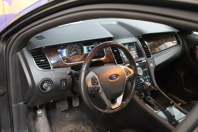 Used 2016 Ford Taurus Limited w/ Driver Assist Package AWD/4WD image 12