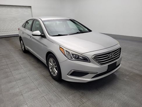Used 2017 Hyundai Sonata SE FWD image 13