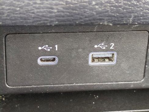 Used 2024 Mitsubishi Outlander SE image 24