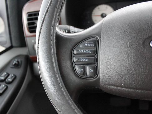 Used 2005 Ford F350 Lariat AWD/4WD image 51