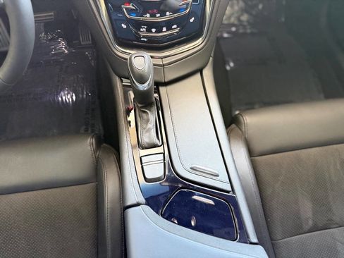 Used 2018 Cadillac CTS V w/ Luxury Package image 71