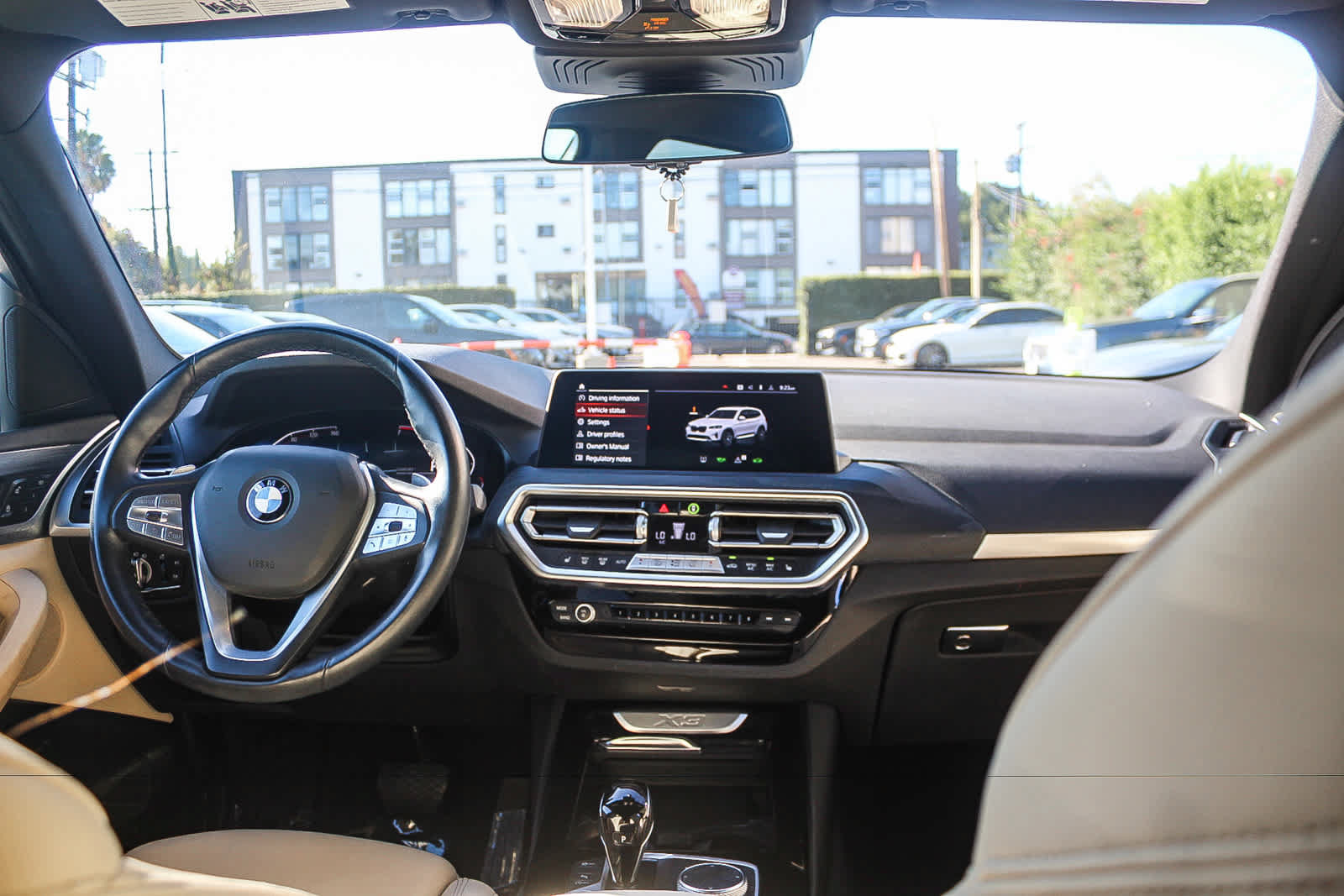 Used 2024 BMW X3 sDrive30i w/ Convenience Package RWD image 12