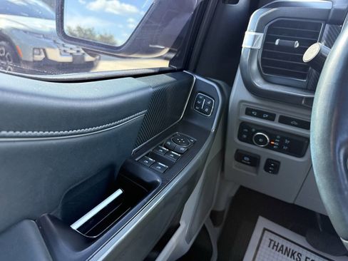 Used 2022 Ford F150 Limited AWD/4WD image 32