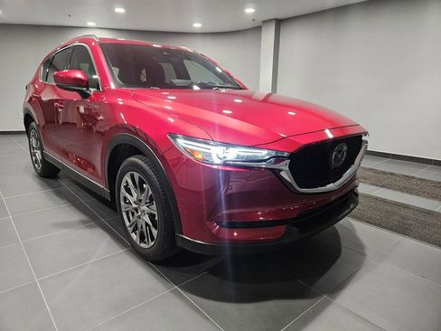 Used 2021 MAZDA CX-5 Signature image 3