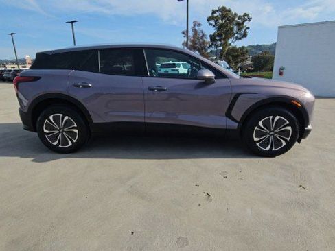 Used 2024 Chevrolet Blazer EV LT image 9