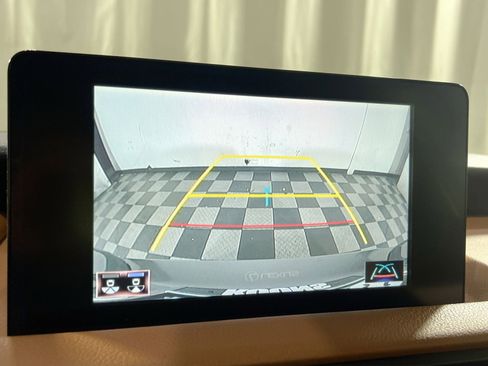 Used 2024 Lexus IS 300 w/ Premium Package image 27