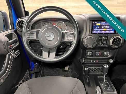 Used 2016 Jeep Wrangler Unlimited Sport image 2