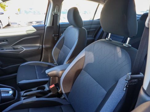 New 2025 Nissan Versa SV image 15